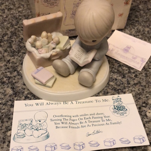 Precious Moments 1997 Members Only “You Will Always Be a Treasure to Me” - Picture 3 of 9